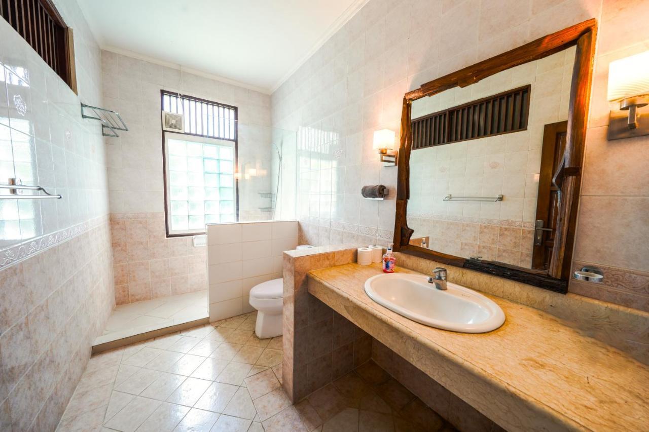 Villa Sanket - Kuta - 6 Bedrooms - 6 Bathrooms - Great Location 外观 照片